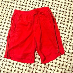 Lululemon Pace Breaker Men’s Shorts- lined